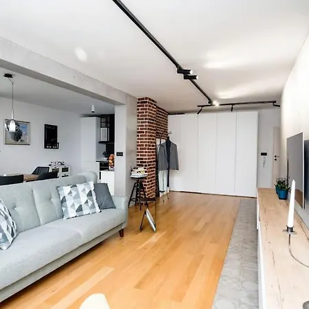 Apartment Luxury And Cozy With Lots Of Sun Burgas